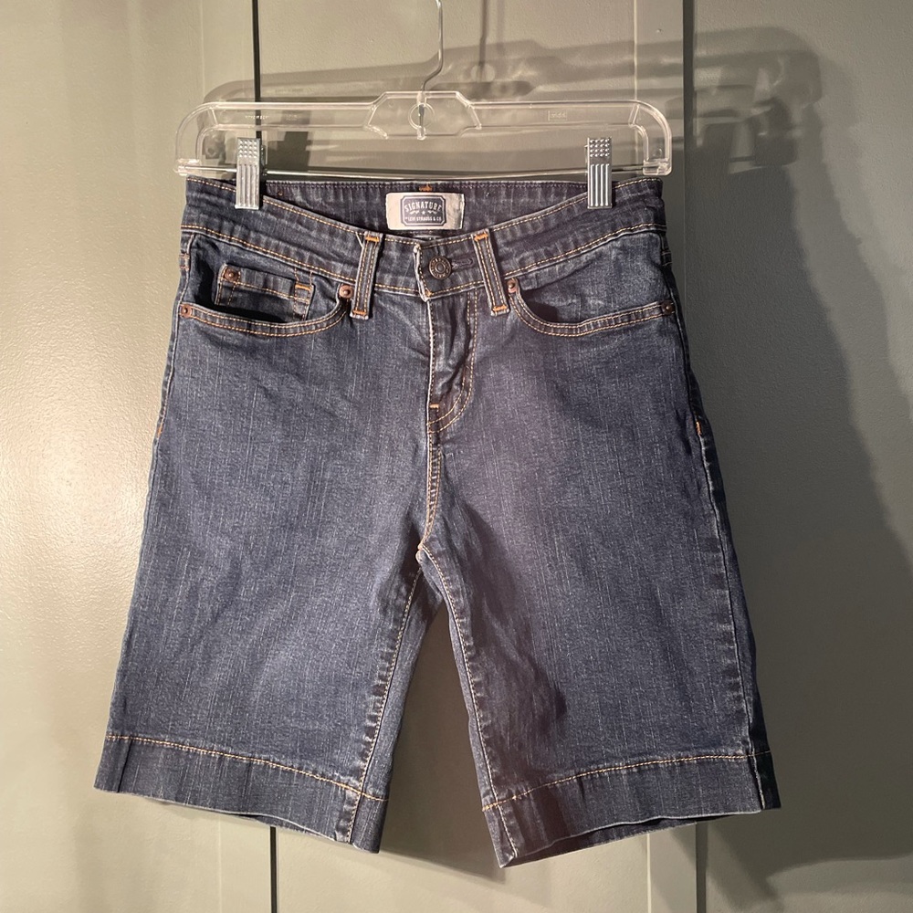 Levi’s shorts